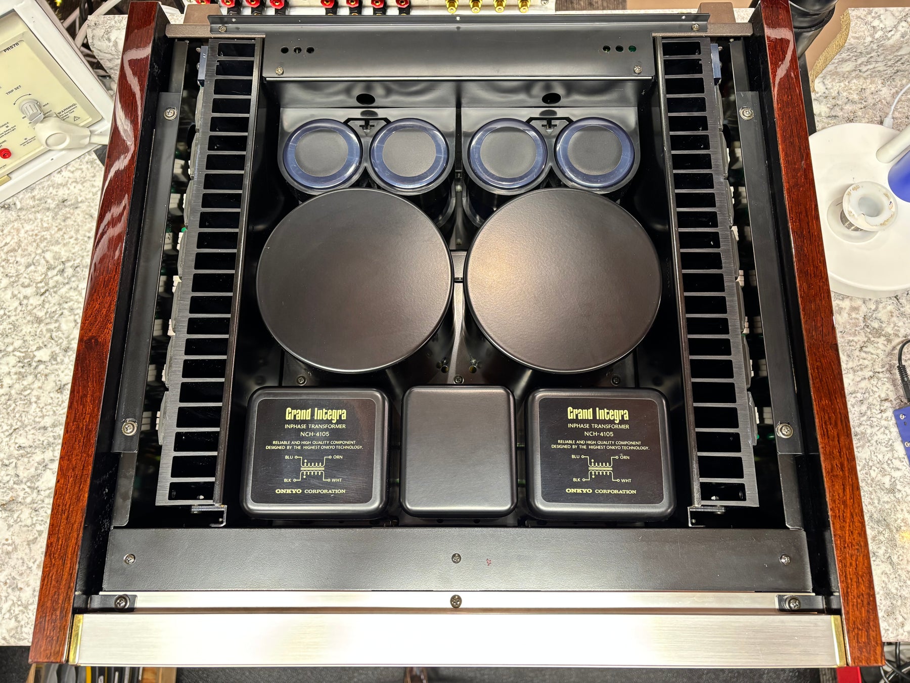 Onkyo M-510 Power Amplifier with a fresh restoration: Ultra rare, ultra heavy, and ultra beautiful