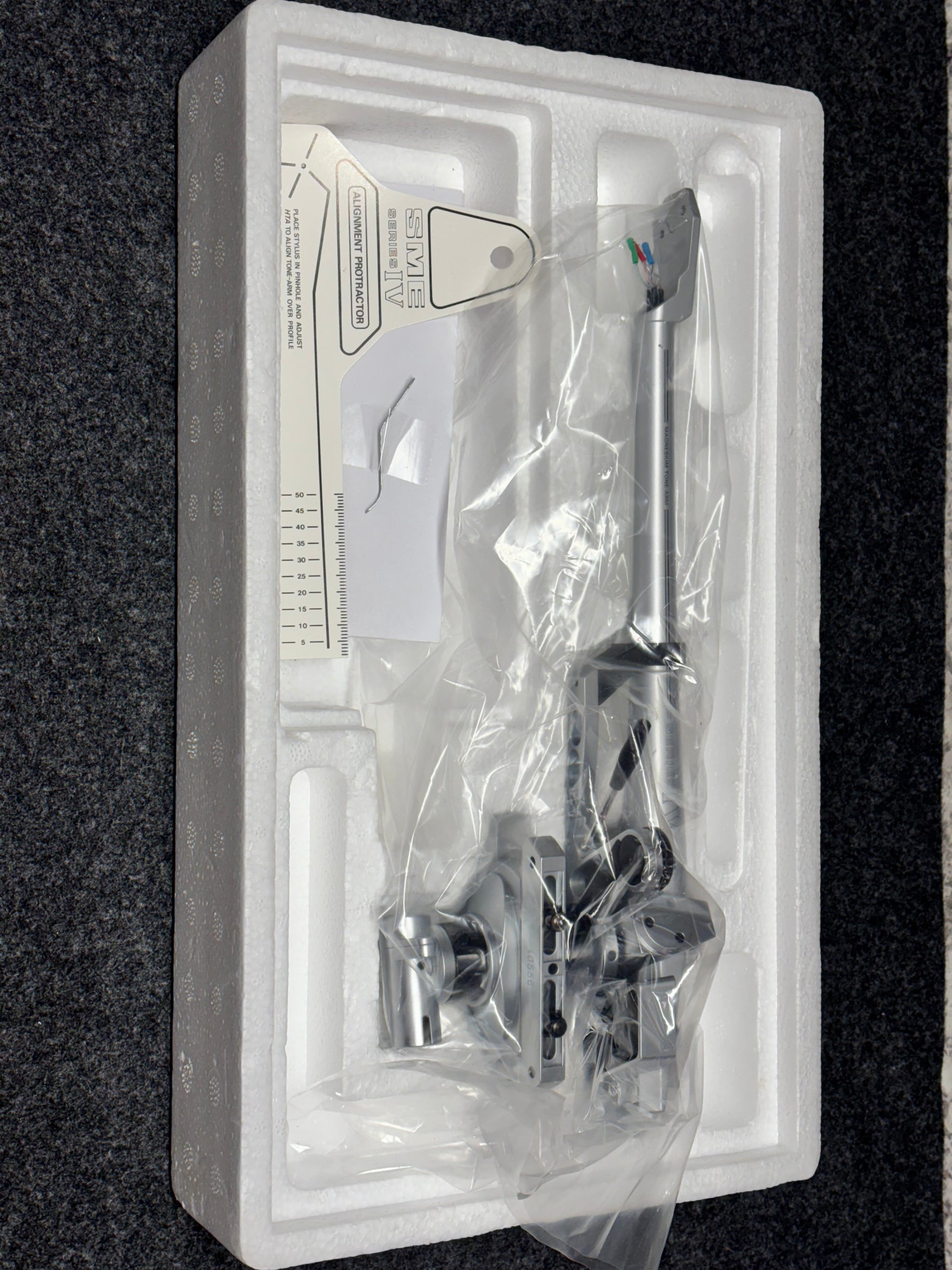 SME Series IV Tonearm. Fresh service and rebuild from SME New bearings & Wire