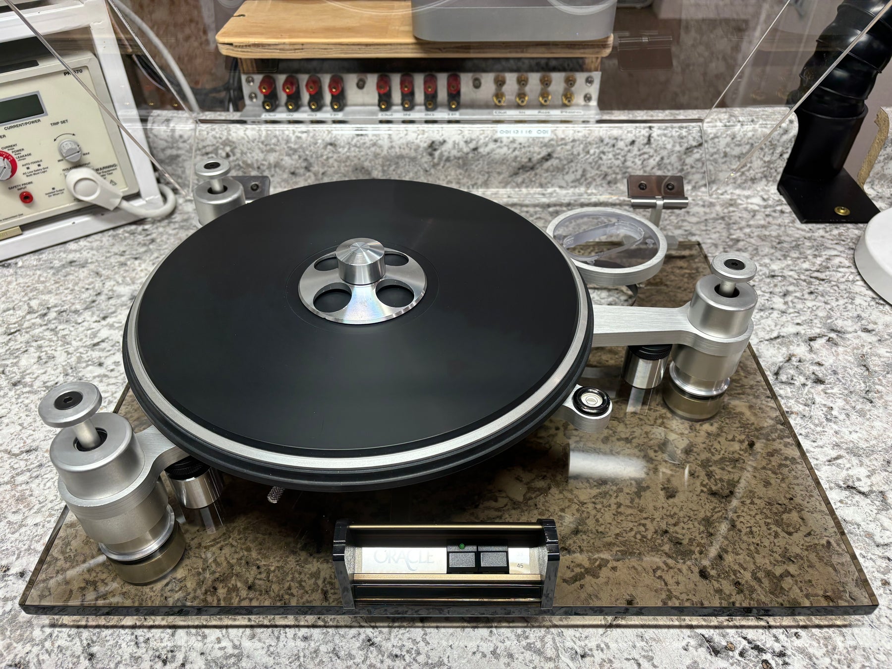 Oracle Delphi Series IV Turntable with MVSS and extra Tune-up parts!