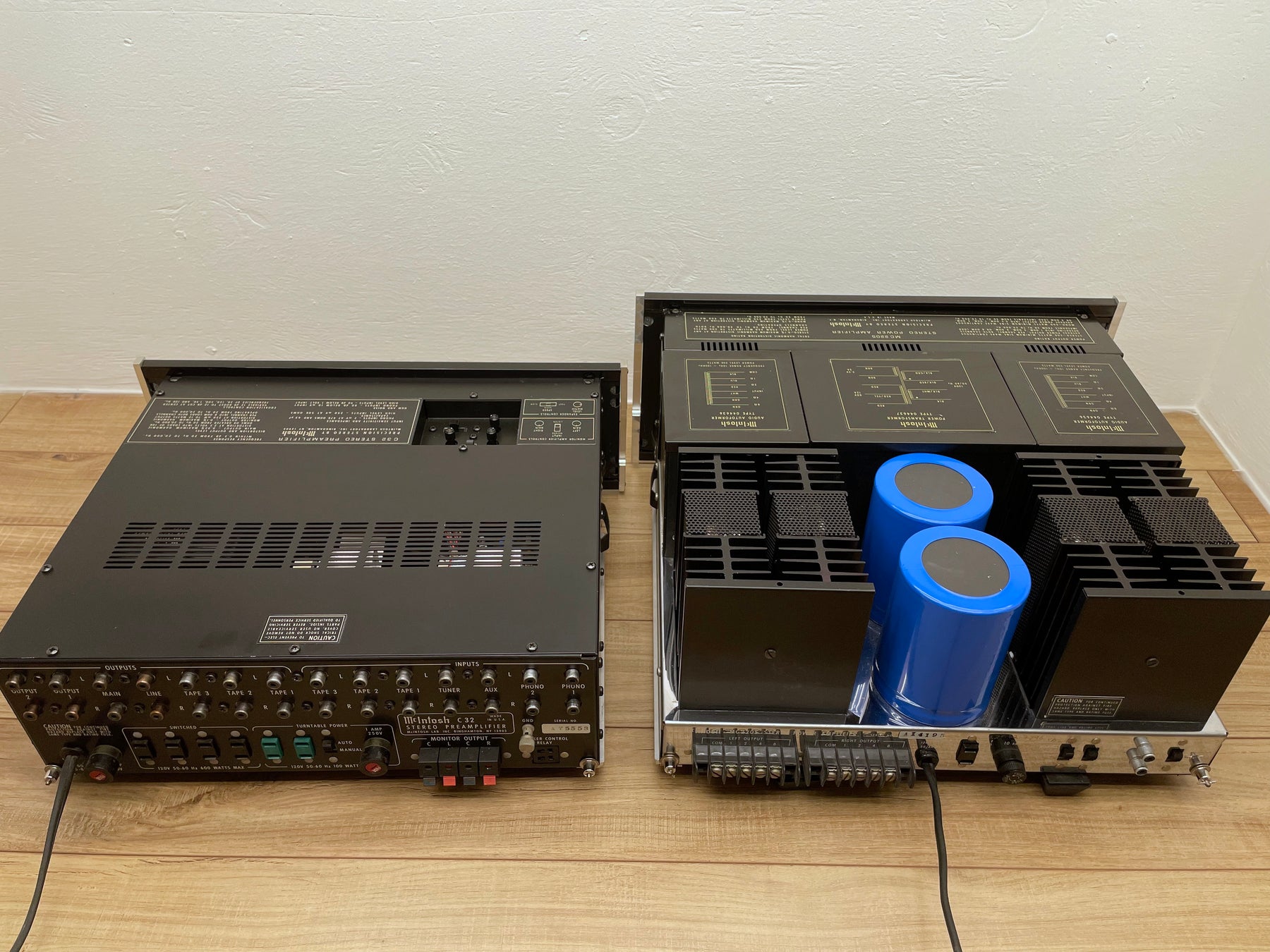 Restored McIntosh Mc2205 Amplifier and C32 Preamplifier Combo