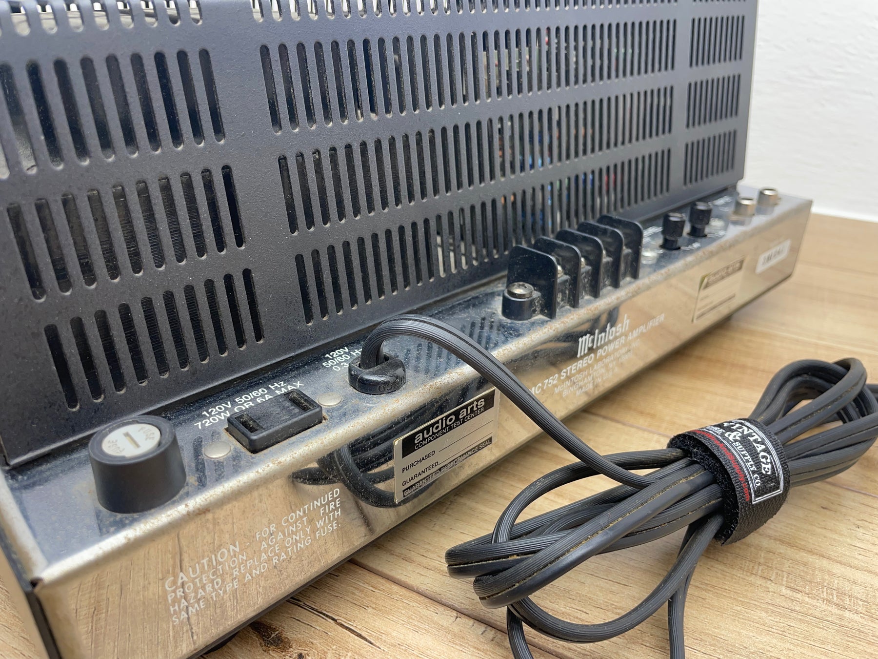 McIntosh MC752 Amplifier. Very Rare and Cool!