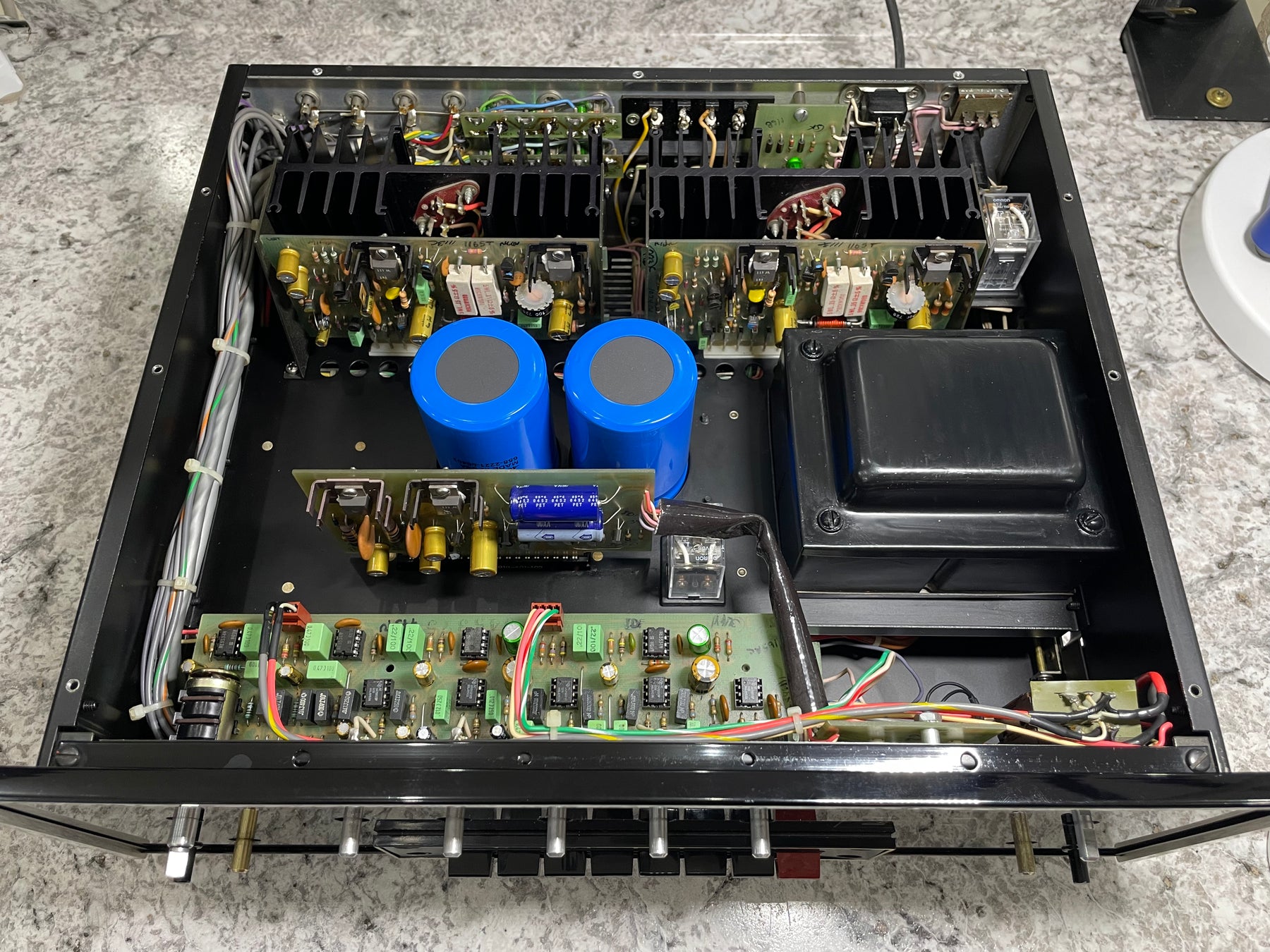 McIntosh MA6200 Integrated Amplifier and Matching MR78 Tuner.