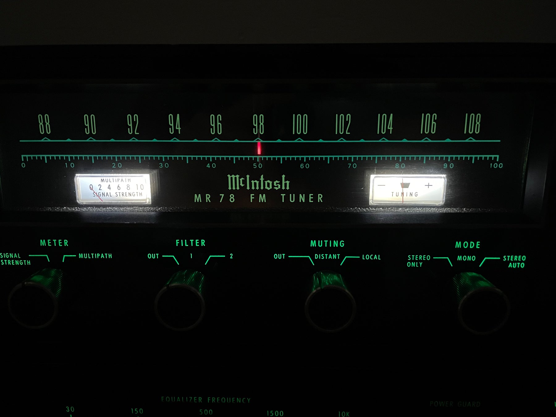 McIntosh MA6200 Integrated Amplifier and Matching MR78 Tuner.