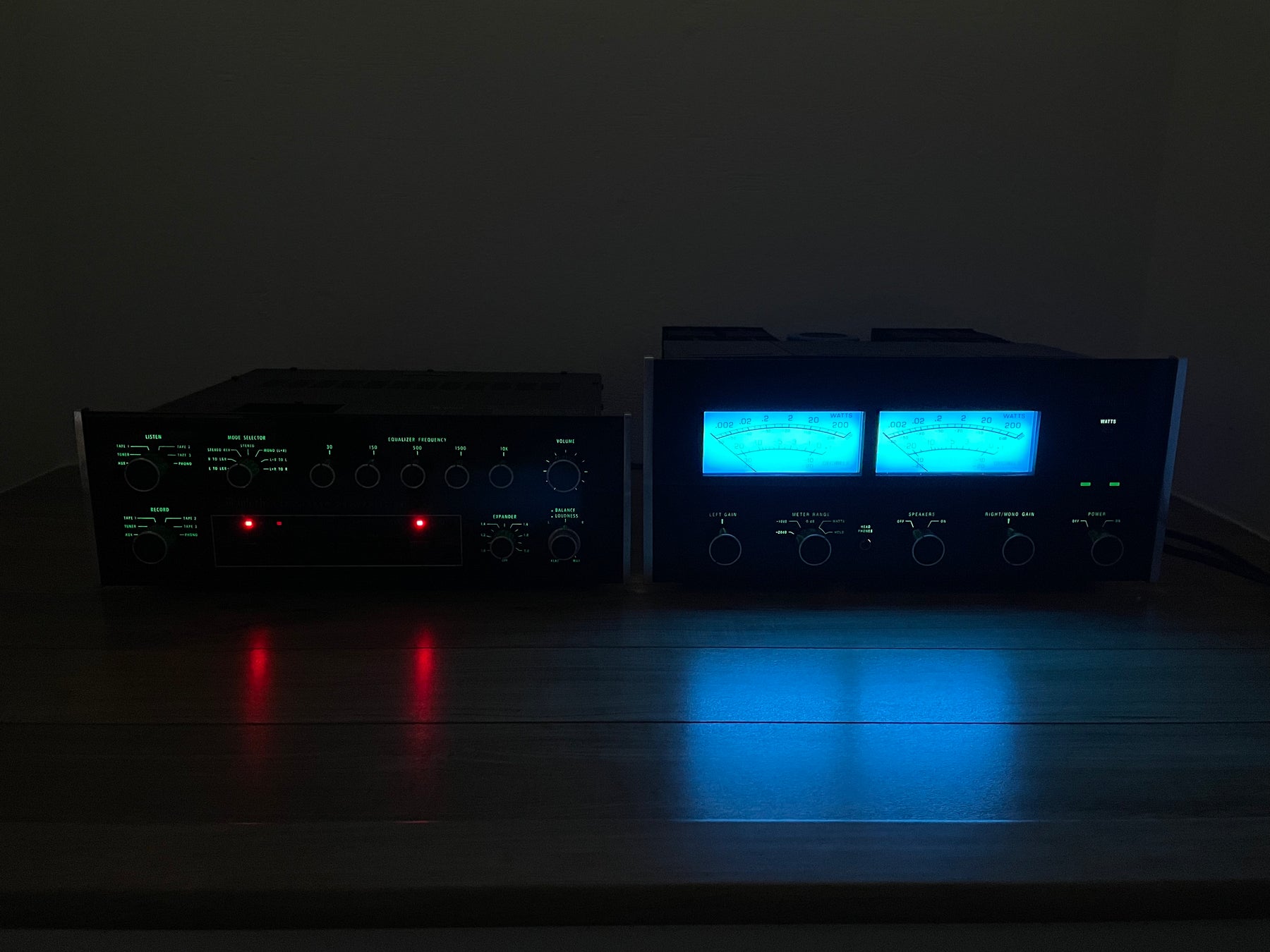 Restored McIntosh Mc2205 Amplifier and C32 Preamplifier Combo