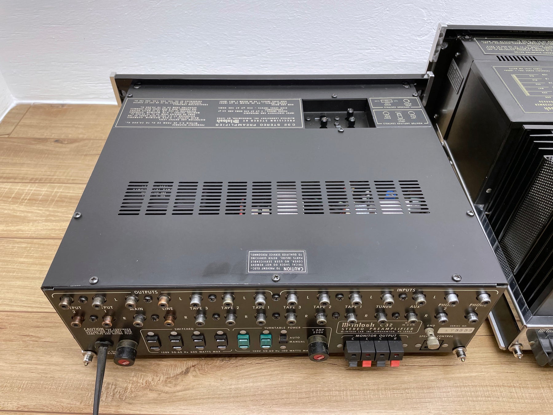 Restored McIntosh Mc2205 Amplifier and C32 Preamplifier Combo