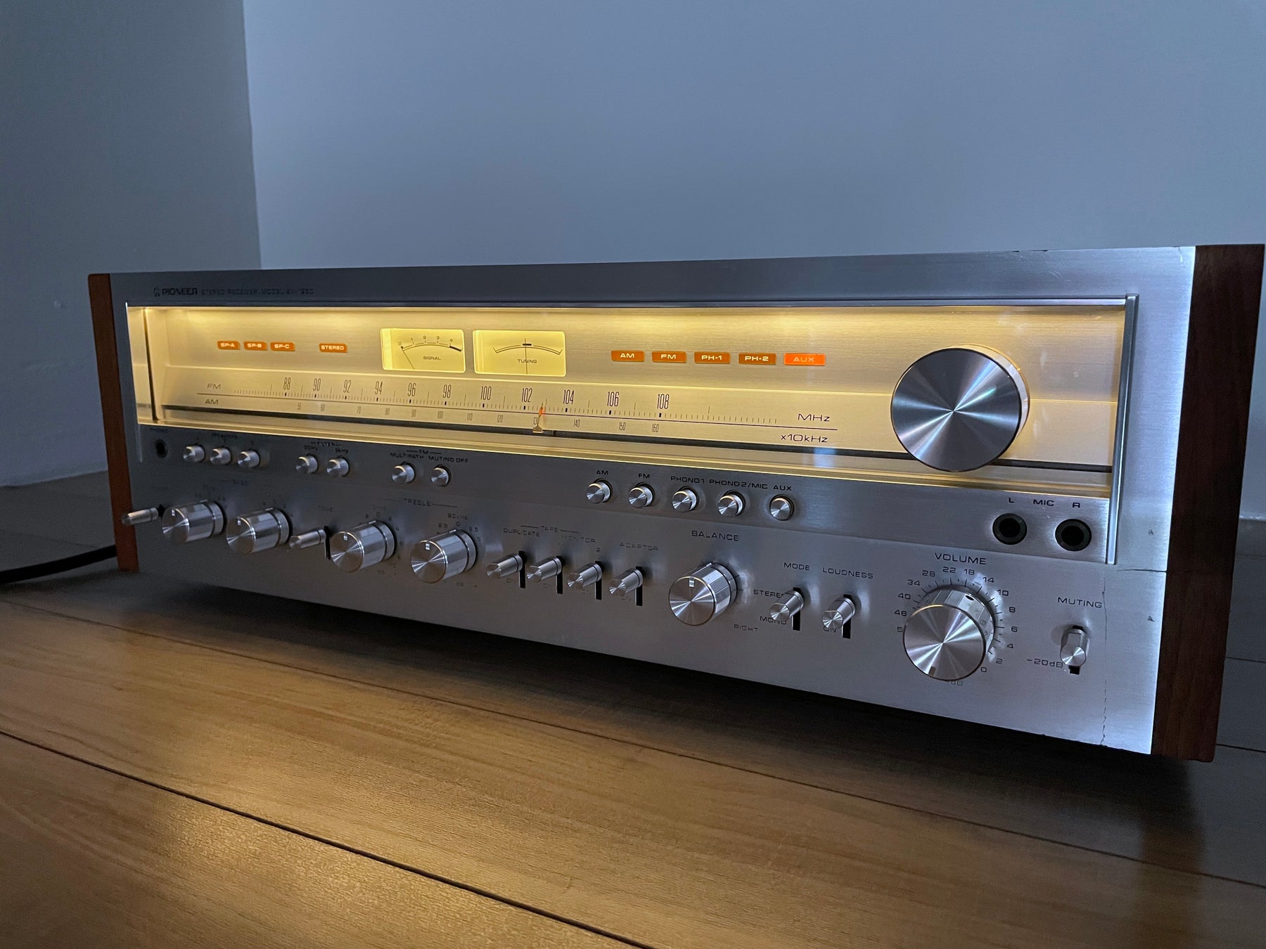 Restored Pioneer SX1250 Receiver