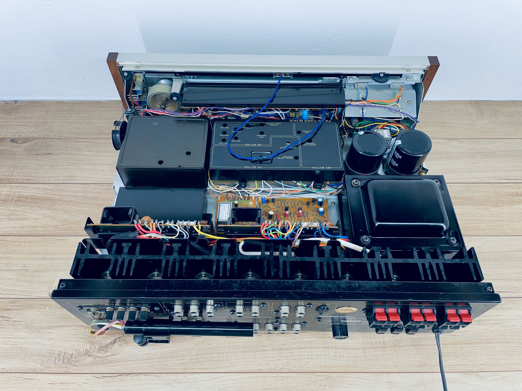 Restored Pioneer SX1010 Receiver. Recapped and Serviced