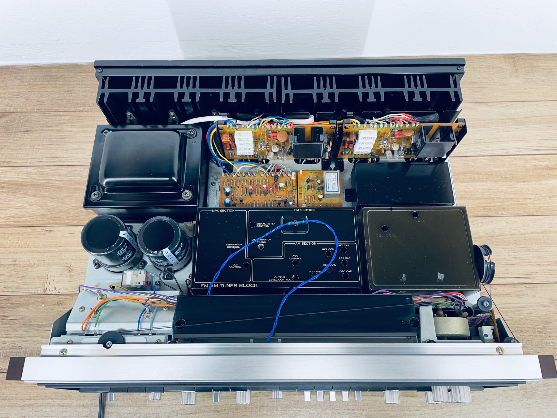 Restored Pioneer SX1010 Receiver. Recapped and Serviced