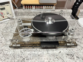 Oracle Delphi Series IV Turntable with MVSS and extra Tune-up parts!