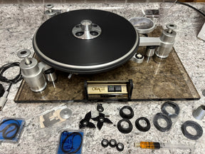 Oracle Delphi Series IV Turntable with MVSS and extra Tune-up parts!