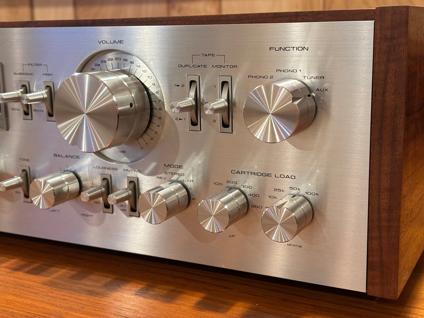 Pioneer SA8800 Integrated Amplifer Restored and Recapped