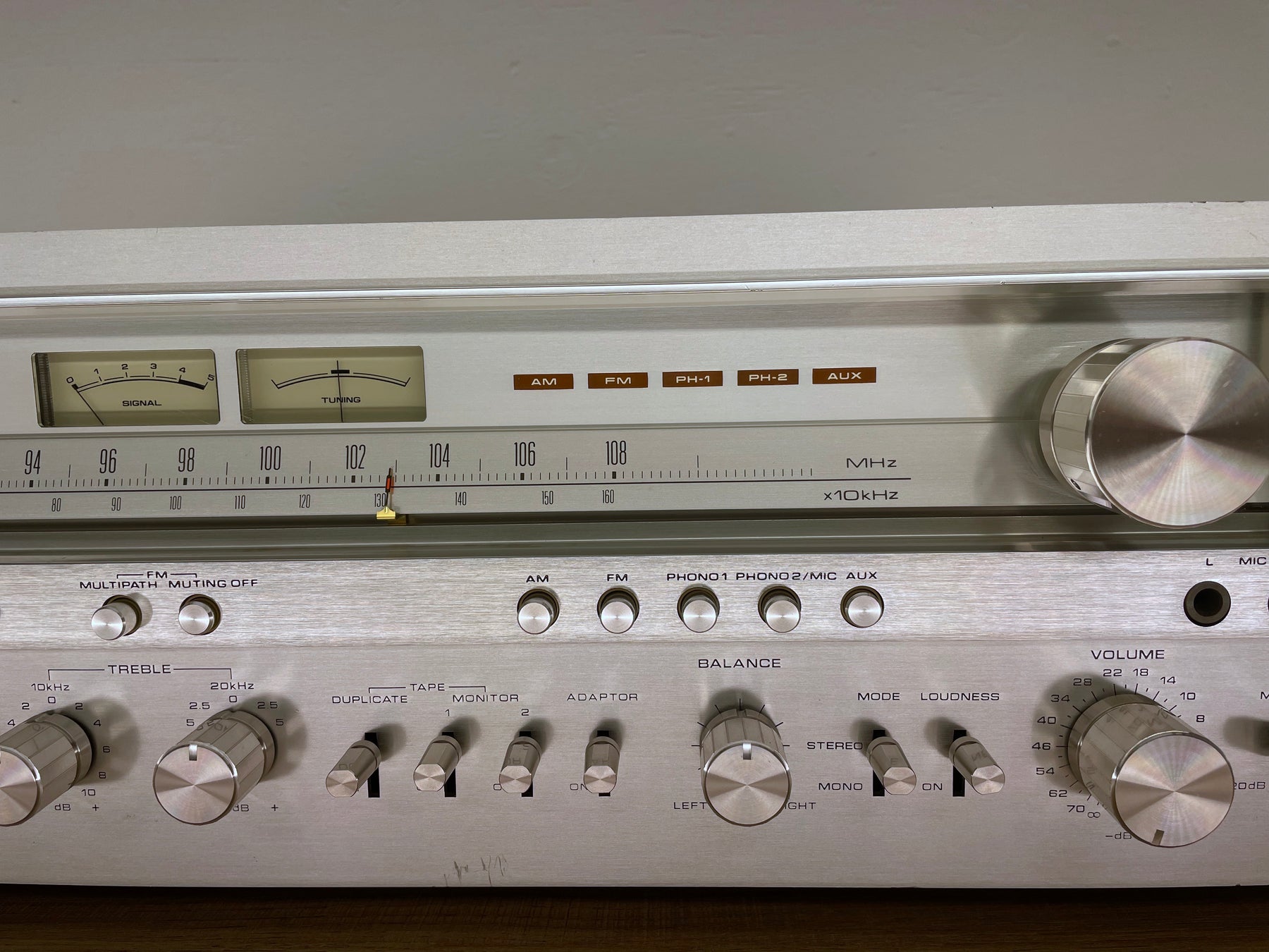 Restored Pioneer SX1250 Receiver