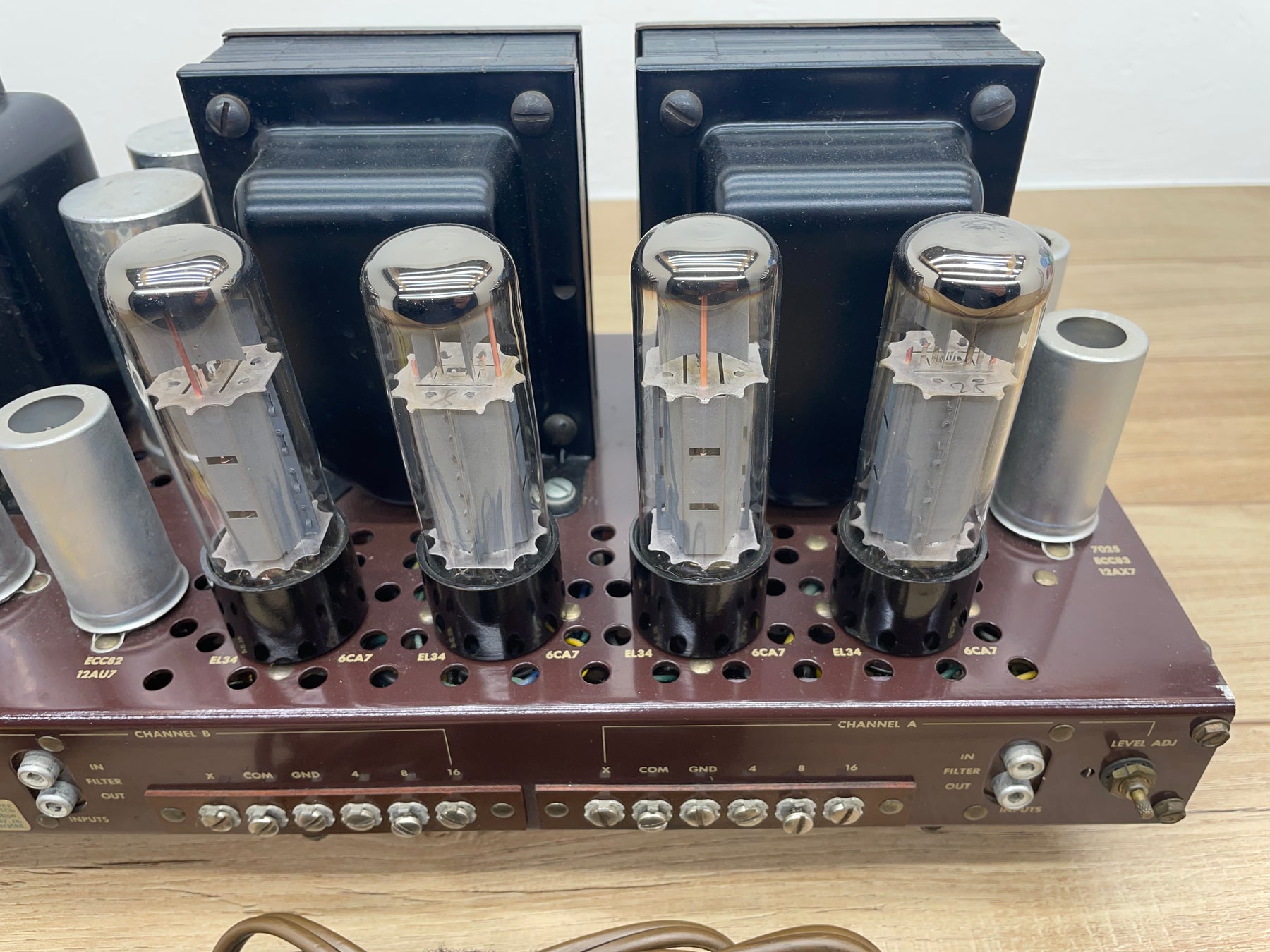 Fisher SA-300 Tube Amplifier.  Recent restoration with high-end components.