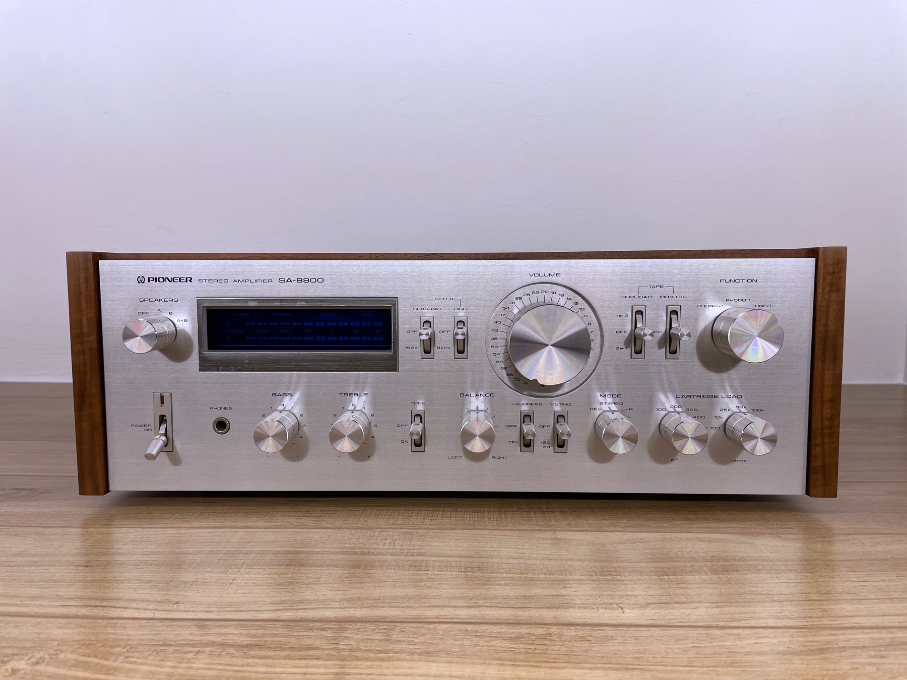 Pioneer SA8800 Integrated Amplifer Restored and Recapped