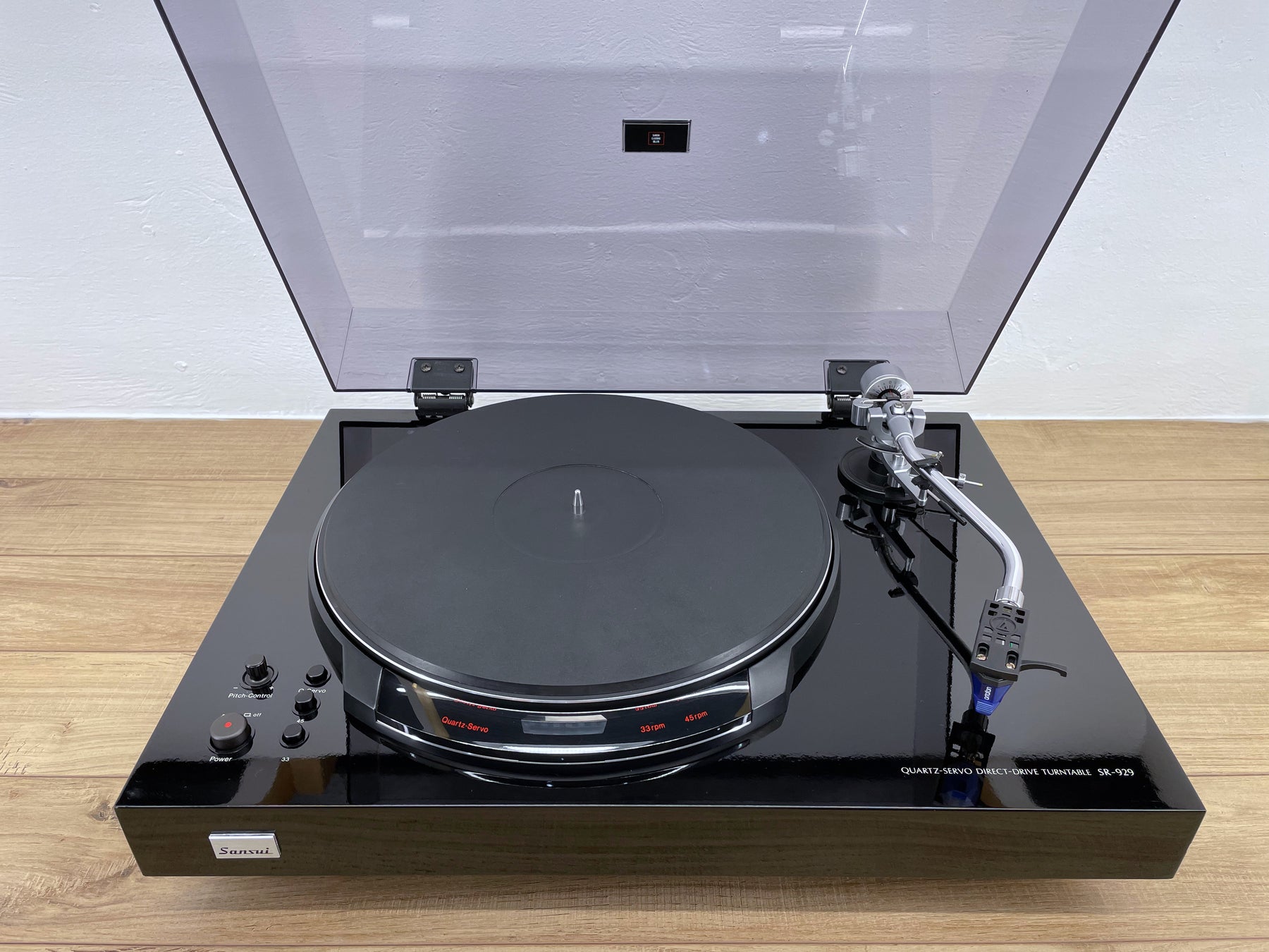 Sansui SR-929 Turntable. Restored and Recapped with New Cardas Wire & Ortofon Cart.